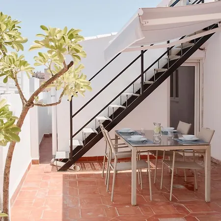 Center Penthouse With Solarium 2 Minutes From The フエンヒロラ