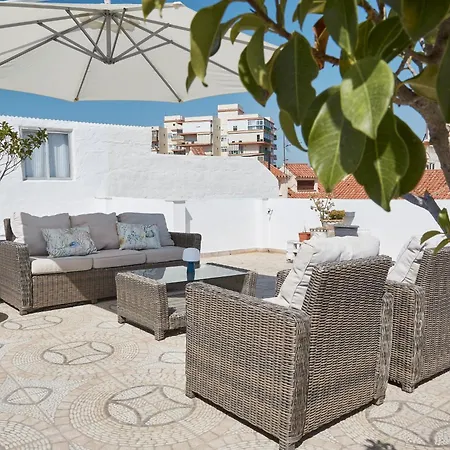 Center Penthouse With Solarium 2 Minutes From The フエンヒロラ