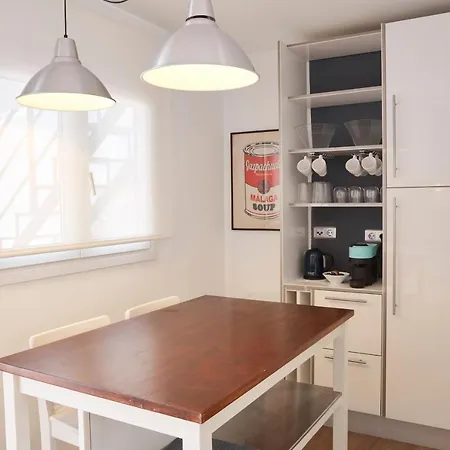 Center Penthouse With Solarium 2 Minutes From The