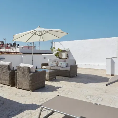 Center Penthouse With Solarium 2 Minutes From The Appartamento *