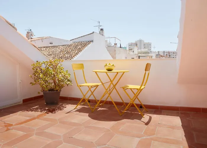 Center Penthouse With Solarium 2 Minutes From The