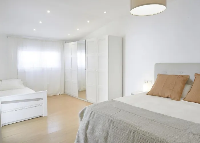 Center Penthouse With Solarium 2 Minutes From The פואנגירולה